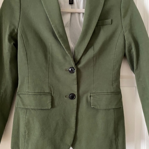 Banana Republic Olive Green Blazer - Picture 2 of 6